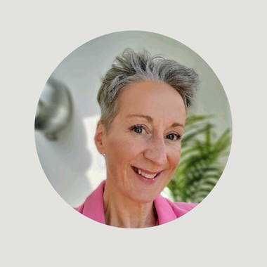 Headshot of Emma Shackleton