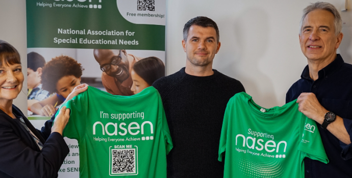 Annamarie and a few others holding nasen Tshirts 