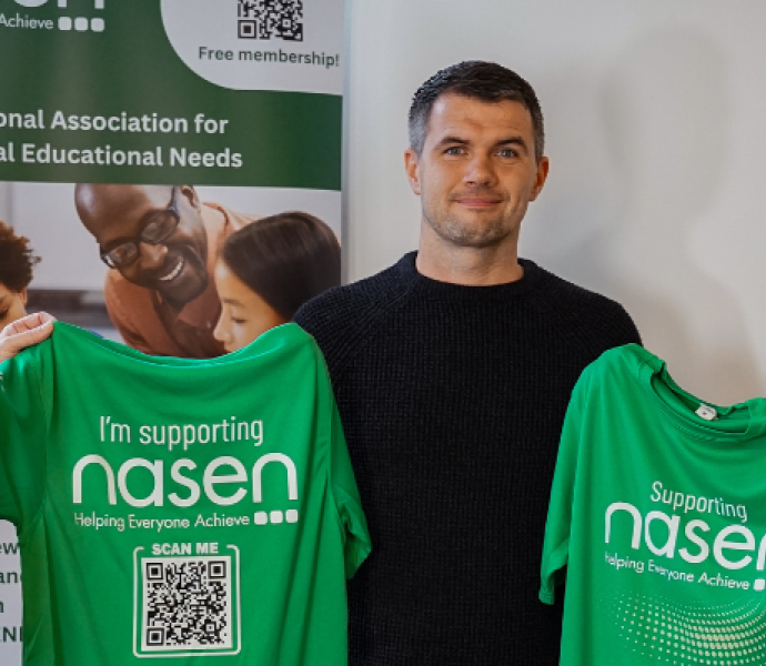 Annamarie and a few others holding nasen Tshirts 