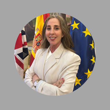 Dr. María Nieves Marin Regalado 