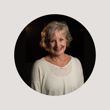 Headshot image of the speaker Tina Harvey