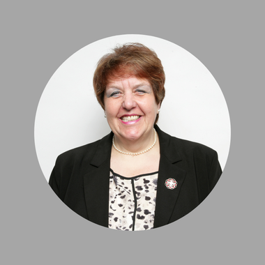 Lorraine Petersen 
